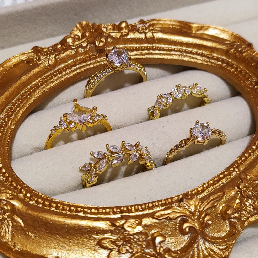 ꔫ 𝐊𝐀𝐒𝐓 𝑣𝑖𝑛𝑡𝑎𝑔𝑒 𝑎𝑐𝑐𝑒𝑠𝑜𝑟𝑖𝑜𝑠 𝜗᭪ ₊˚⊹ — KAST vintage accesorios